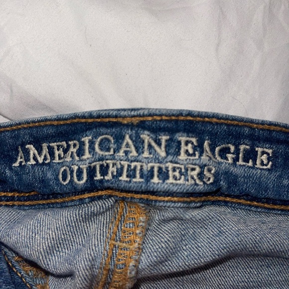 American Eagle Ripped skinny jeans - Picture 3 of 5